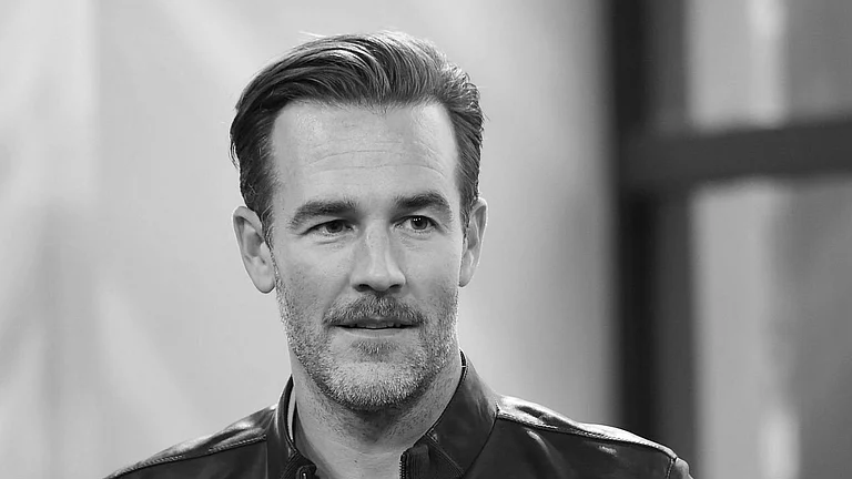 James Van Der Beek dies - X