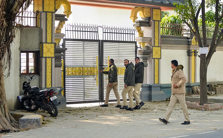 Security personnel arrive at DTEA Senior Secondary School, Laxmi Bai Nagar, after it received a bomb threat email along with other Delhi schools, in New Delhi, Monday, Feb. 9, 2026. - | Source : PTI