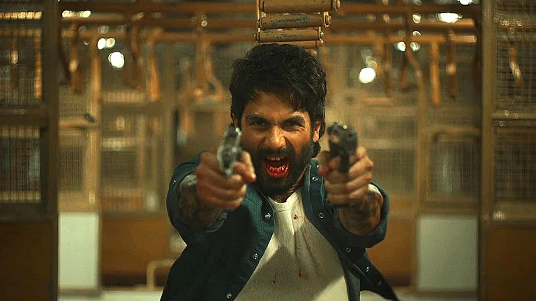 O Romeo Advance Booking Report - IMDb