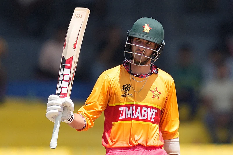 Australia vs Zimbabwe T20 cricket world cup match-Brian Bennett