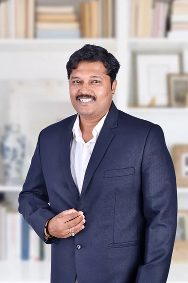 Girish Rameshbabu: The Cloud Whisperer Redefining Real-Time Intelligence