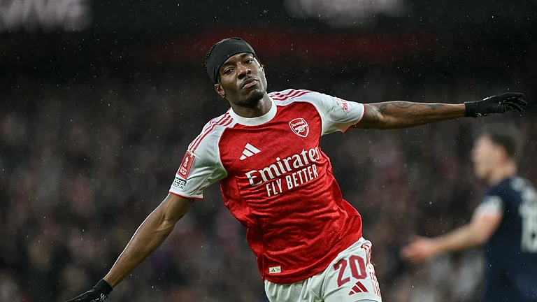 Noni Madueke celebrates after scoring goal against Wigan Athletic in English FA Cup 2025-26. - Arsenal/X