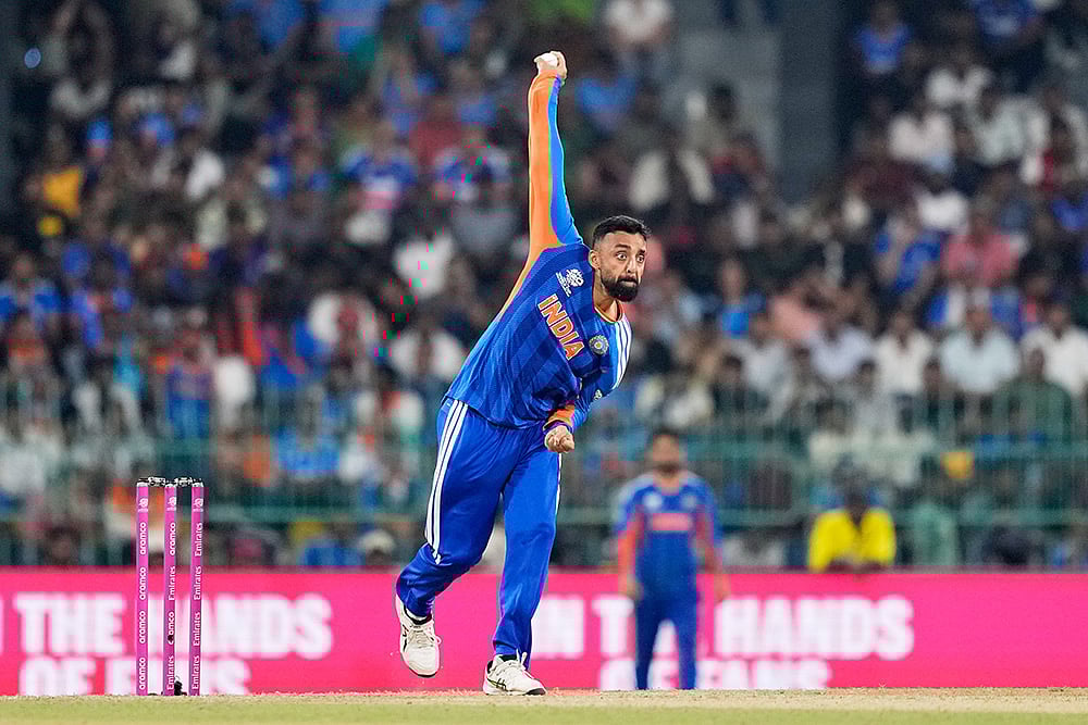 India vs Pakistan T20 World Cup Cricket-Varun Chakravarthy