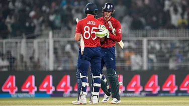 | Photo: AP/Bikas Das