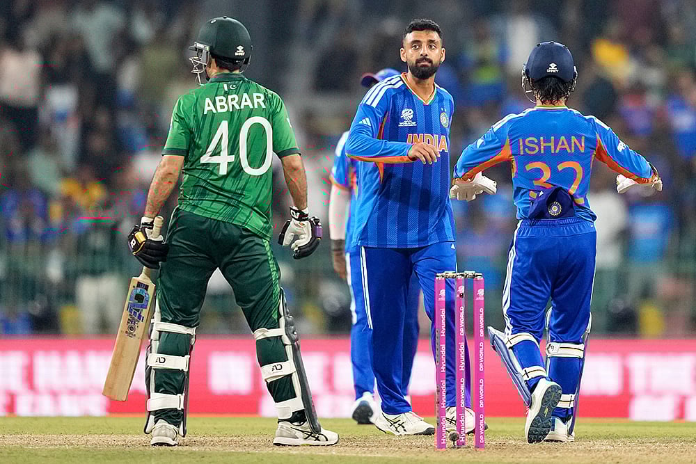 India vs Pakistan T20 World Cup Cricket-Varun Chakravarthy