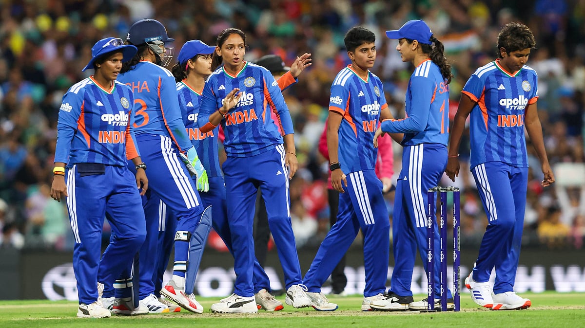 India Women vs Australia Women live score 1st T20I 2026