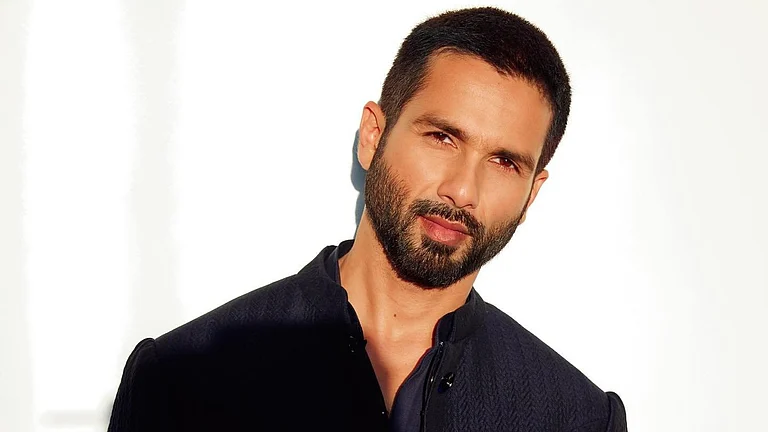 Shahid Kapoor to start shooting for Farzi 2 - Instagram