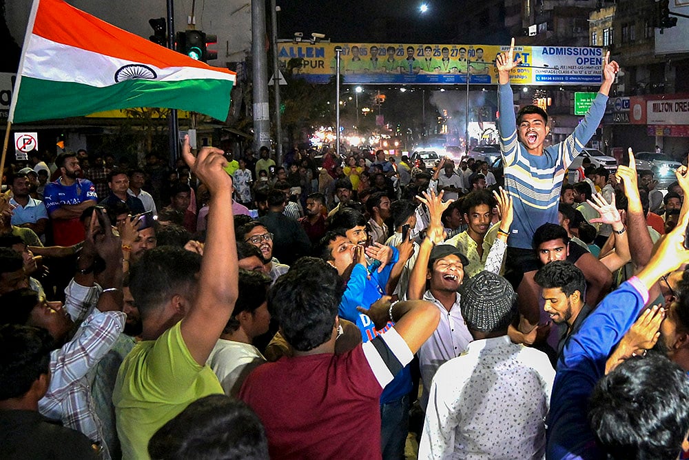 Fans celebrate Indias T20 World Cup win over Pakistan in Nagpur