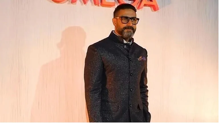 Abhishek Bachchan Confirms Being A Part Of SRK'S King - Instagram