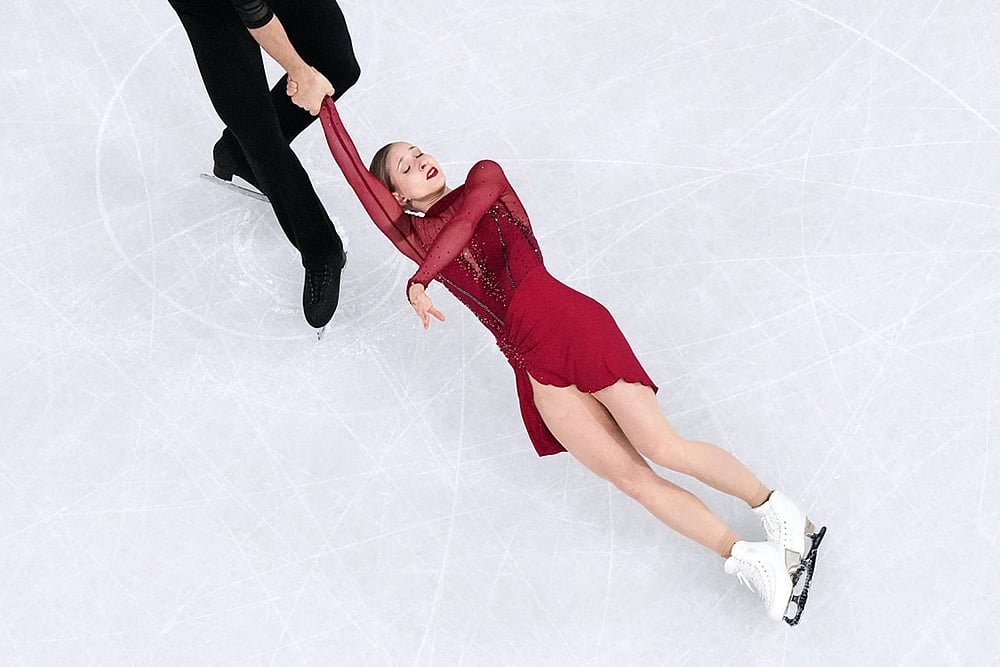 Milan Cortina Winter Olympics Day 9 photo highlights-pairs figure skating