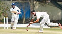 Bengal Vs Jammu And Kashmir Live Streaming, Ranji Trophy Semi-Final Day 3: When And Where To Watch | Photo: PTI/Manvender Vashist Lav : Jammu and Kashmir's Yudhvir Singh drops a catch of Bengal's Sudip Kumar Gharami during the Ranji Trophy 2025-26 semi-final match between Bengal and Jammu and Kashmir, at Bengal Cricket Academy Ground, in Kalyani, West Bengal.