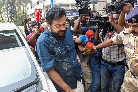 Actor Jayaram arrives to appear before the ED for questioning in connection with the alleged misappropriation of gold from Sabarimala, in Kochi.