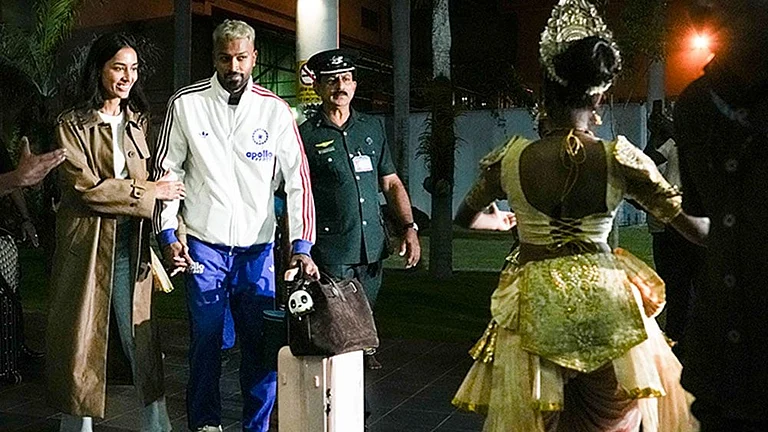India's Hardik Pandya with his girlfriend and model Mahieka Sharma arrives at the airport, ahead of the ICC Men's T20 World Cup 2026 cricket match against Pakistan, in Colombo, Sri Lanka. - Photo: PTI/Arun Sharma