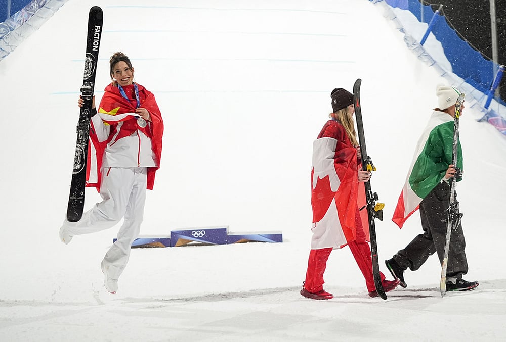 Milan Cortina Winter Games 2026 Day 10 photo highlights-Chinas Eileen Gu
