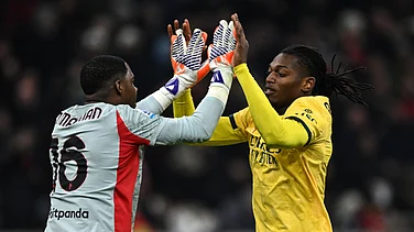 AC Milan 1-1 Como, Serie A: Leao Strike Salvages Point As Allegri Sent Off