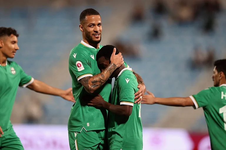 Al Ahli Doha players celebrate a goal during their Qatar Stars League match against Al-Wakrah on February 16, 2026. - | Photo: X/ahliqat