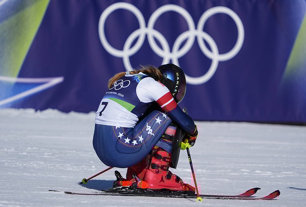 Shiffrin ends her Olympic medal drought by winning slalom gold-9