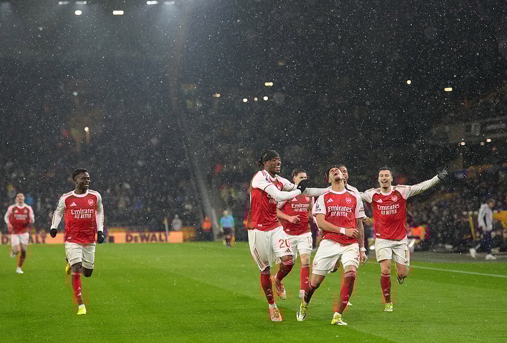Wolves vs Arsenal English Premier League soccer-Piero Hincapie