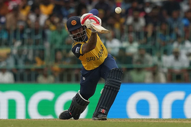 Kusal Mendis Sri Lanka Zimbabwe T20 WCup Cricket