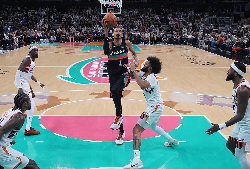 San Antonio Spurs Vs Phoenix Suns NBA basketball 2025-26-Victor Wembanyama