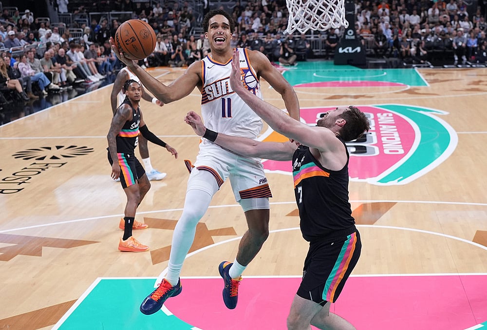 San Antonio Spurs Vs Phoenix Suns NBA basketball 2025-26-Oso Ighodaro