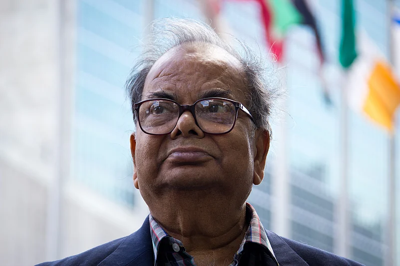 Bengali Author Sankar Passes Away