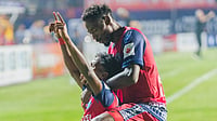 Jamshedpur FC 1-0 Punjab FC Highlights, ISL 2025-26: Barreto's Solitary Goal Gives Red Miners Victory In Cagey Clash IndSuperLeague/X : Jamshedpur FC players and Vincy Barreto celebrating a goal against Punjab FC in ISL 2025-26.