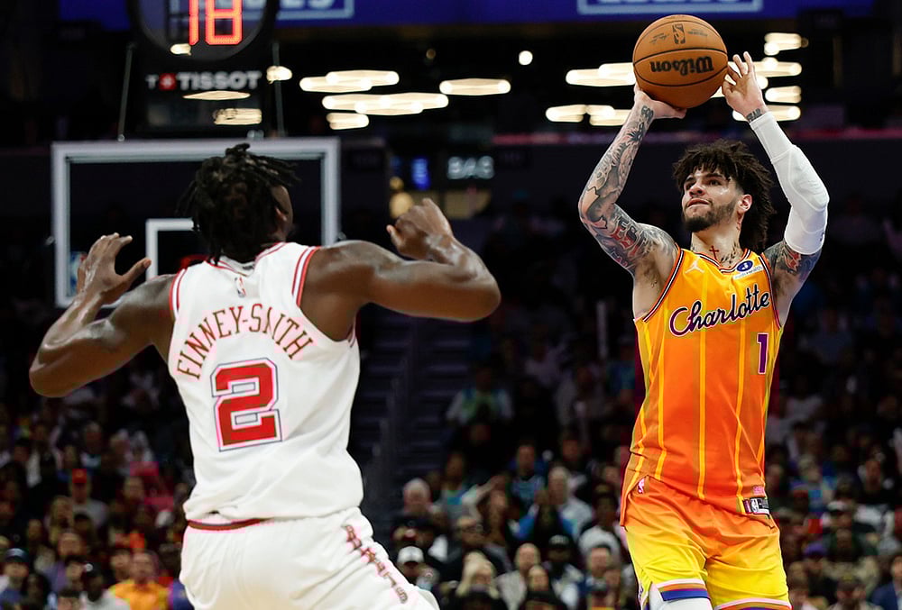 Charlotte Hornets Vs Houston Rockets NBA basketball game-LaMelo Ball