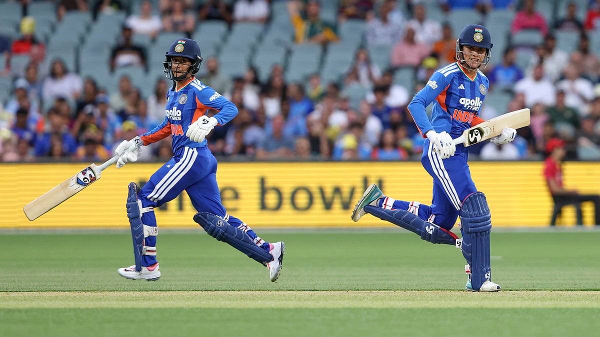 Smriti Mandhana (70*) and Jemimah Rodrigues (44*) have forged an unbeaten 108-run stand for India at the Adelaide Oval. - X/BCCI Women