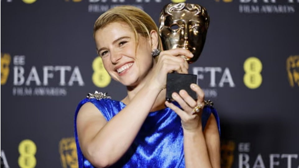 Jessie Buckley Wins Bafta Best Actress Award For Hamnet