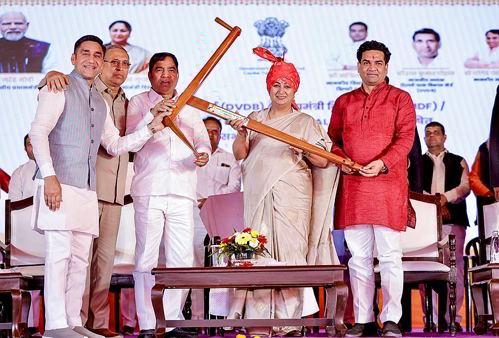 Rekha Gupta inaugurates development projects