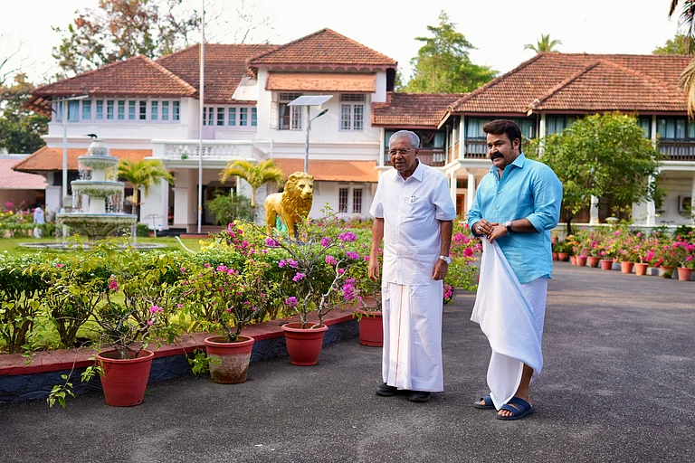 Chief Minister Pinarayi Vijayan with actor Mohanlal during the interview at Cliff House, the Chief Minister’s official residence in Thiruvananthapuram - Special Arrangement