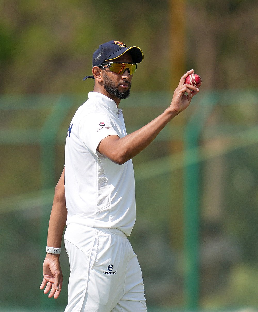 Ranji Trophy 2025-26 final: KA vs J&K-Day 3