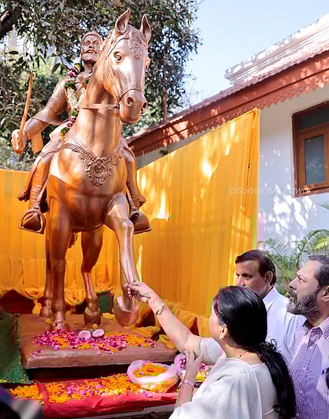 Maharashtra Deputy Chief Minister Sunetra Pawar during the inauguration of a scripture procession for a memorial of Chhatrapati Shivaji Maharaj, in Poonch, Jammu and Kashmir. 