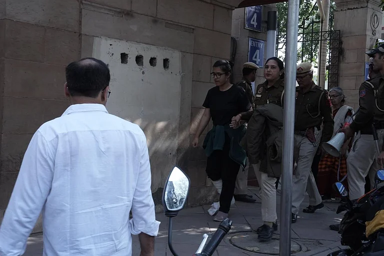 Students from JNU who were arrested for protesting, were produced in Patiala House court by Delhi Police personnel - Tribhuvan Tiwari