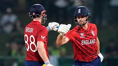 | Photo: AP/Eranga Jayawardena