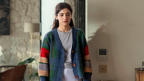 Pratibha Ranta As Dr. Meera