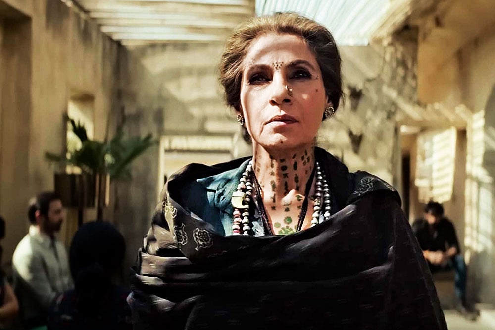 Complex Characters: Saas, Bahu Aur Flamingo (2023) - null