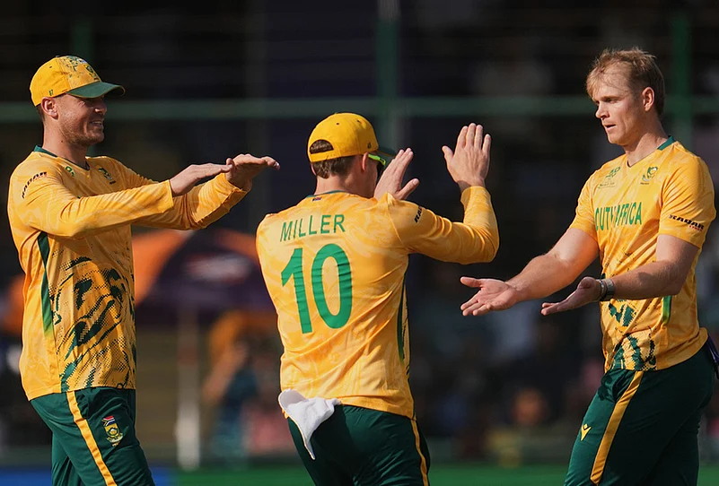 South Africa vs Zimbabwe T20 World Cup Cricket super 8 match-Corbin Bosch