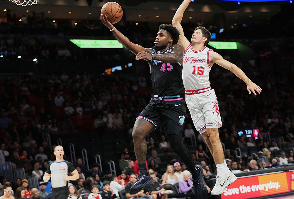 Miami Heat Vs Houston Rockets NBA basketball photo-Davion Mitchell