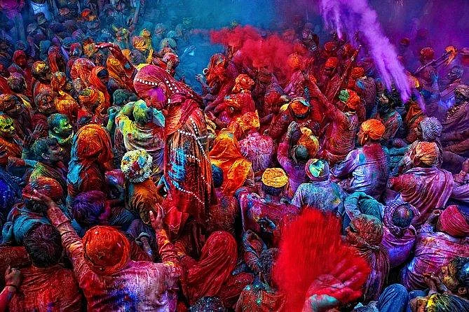 Vibrant Holi celebrations in Mathura and Vrindavan