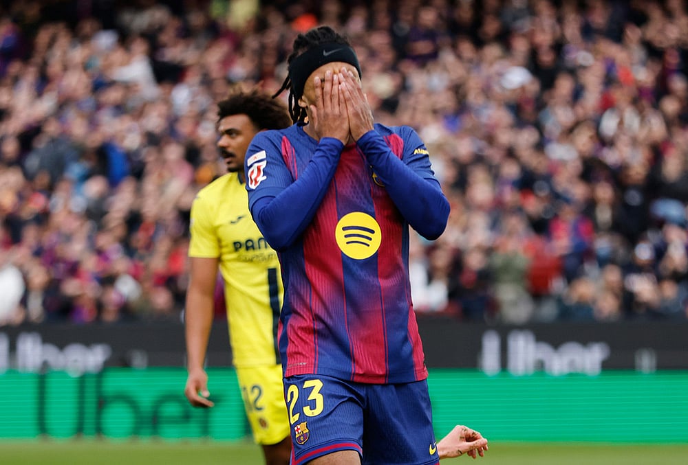 Barcelona vs Villareal La Liga soccer-Jules Kounde