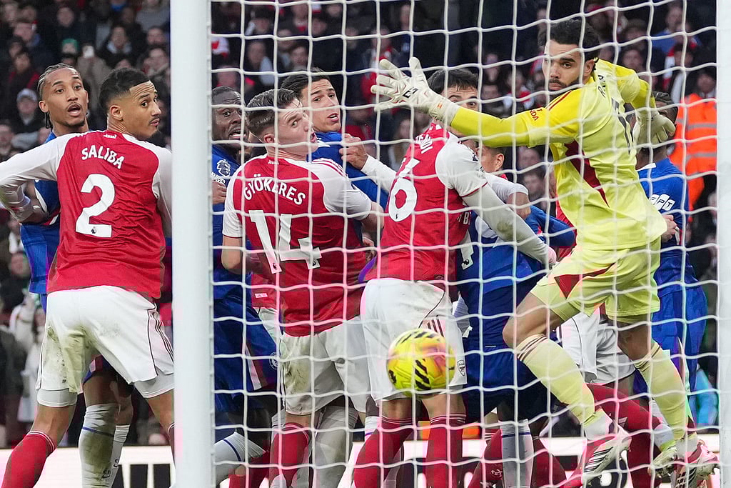 Arsenal Vs Chelsea Premier League soccer-David Raya