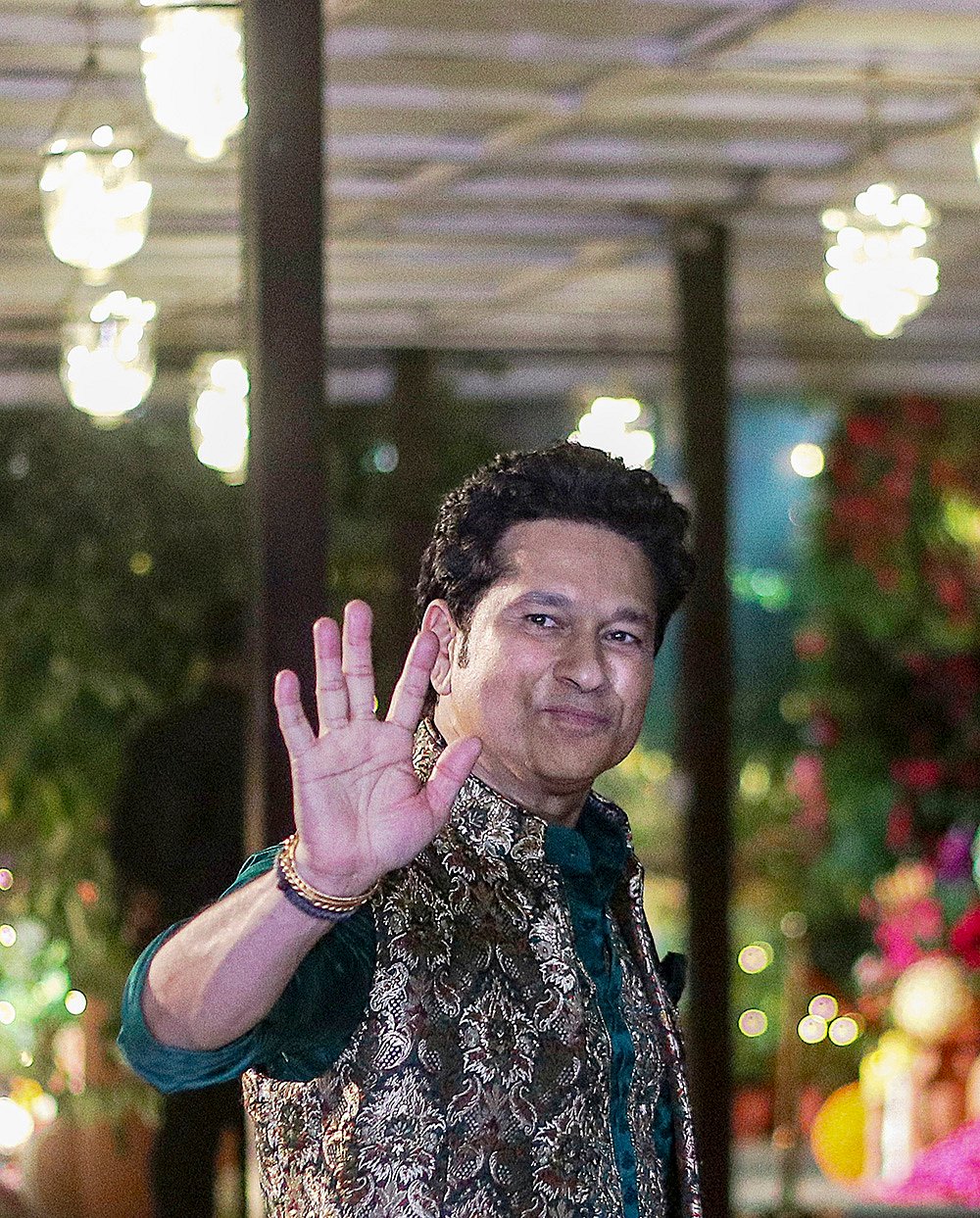 Arjun Tendulkar Saaniya Chandhok Wedding photos-Sachin Tendulkar