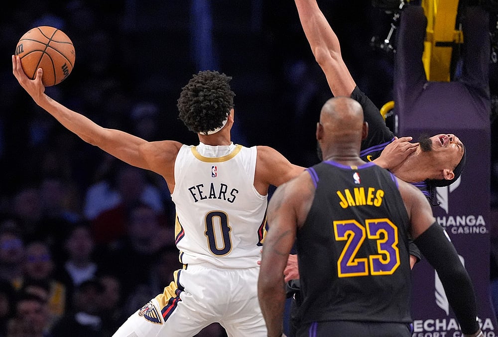 Lakers Vs Pelicans NBA Basketball game-Jeremiah Fears