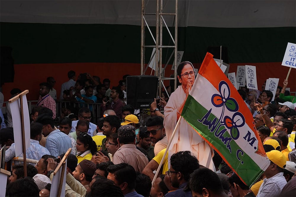 Mamata begins sit-in against voter roll deletions