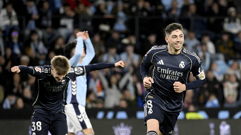 Federico Valverde celebrates his winner for Real Madrid against Celta Vigo. - null