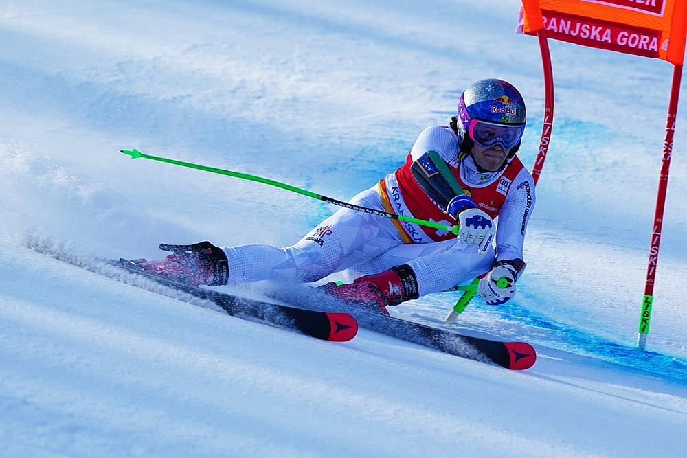 Brazil's Lucas Pinheiro Braathen competes during an alpine ski, men's World Cup giant slalom, in Kranjska Gora, Slovenia. - Photo: AP/Pier Marco Tacca