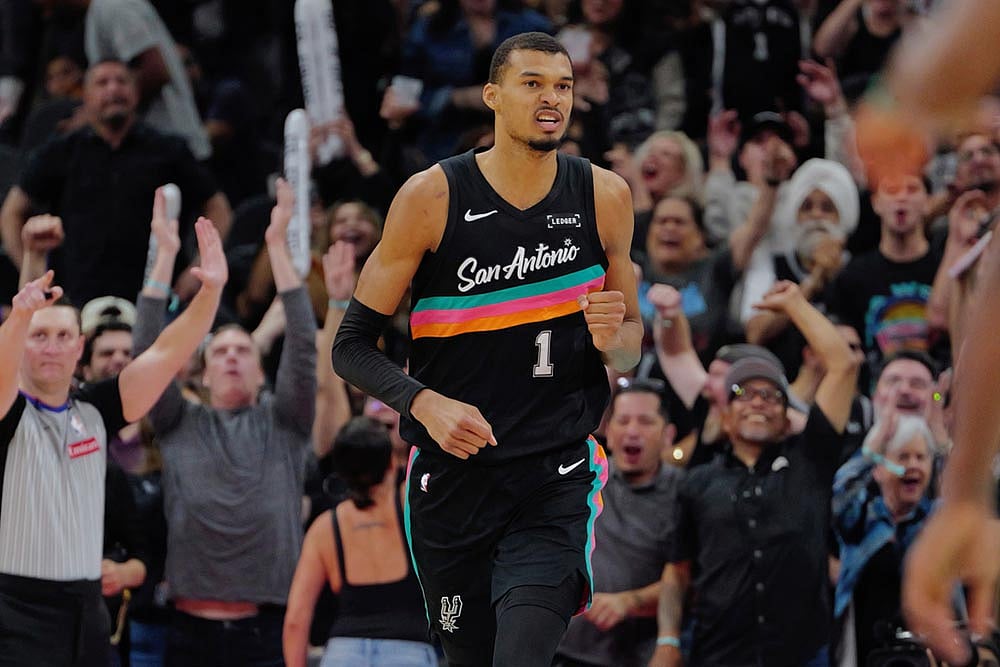 NBA: Los Angeles Clippers vs San Antonio Spurs