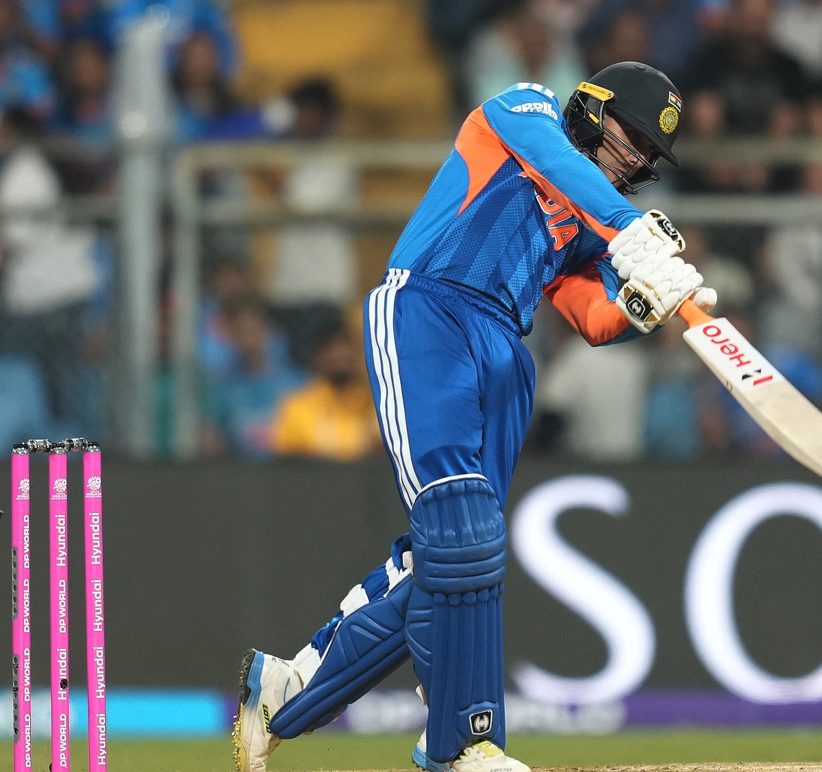 (AP Photo/Rafiq Maqbool) : India's Abhishek Sharma plays a shot during the T20 World Cup cricket semi-final match between India and England in Mumbai, India, Thursday, March 5, 2026. 